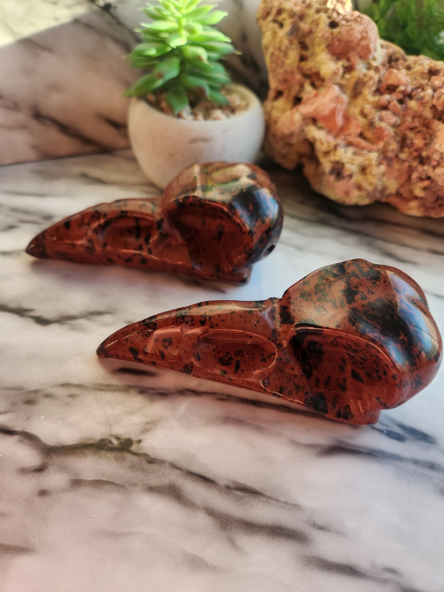 Mahogany Obsidian Raven Skill Carving
