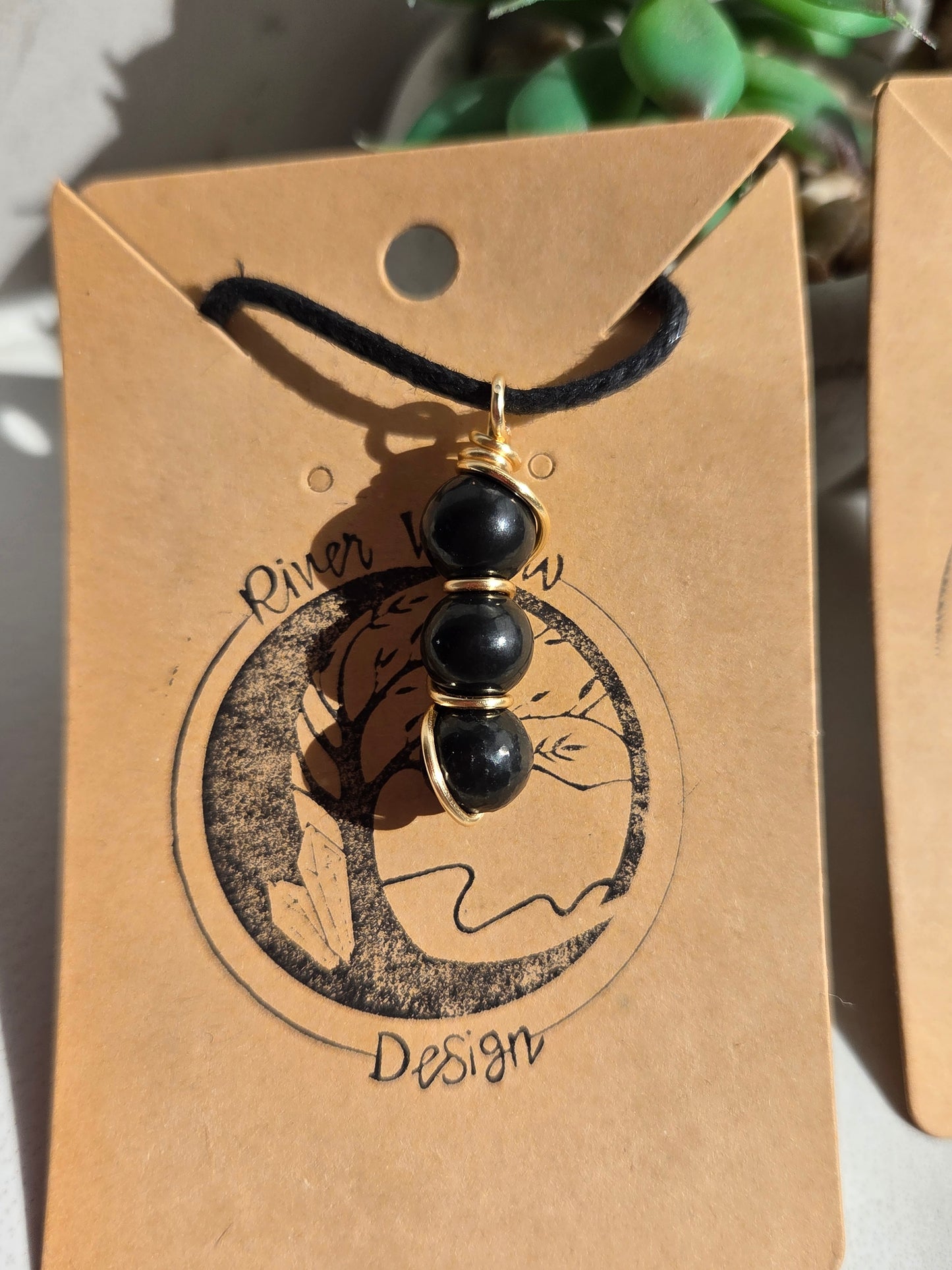 3 Beaded Shungite Necklace ⚫️