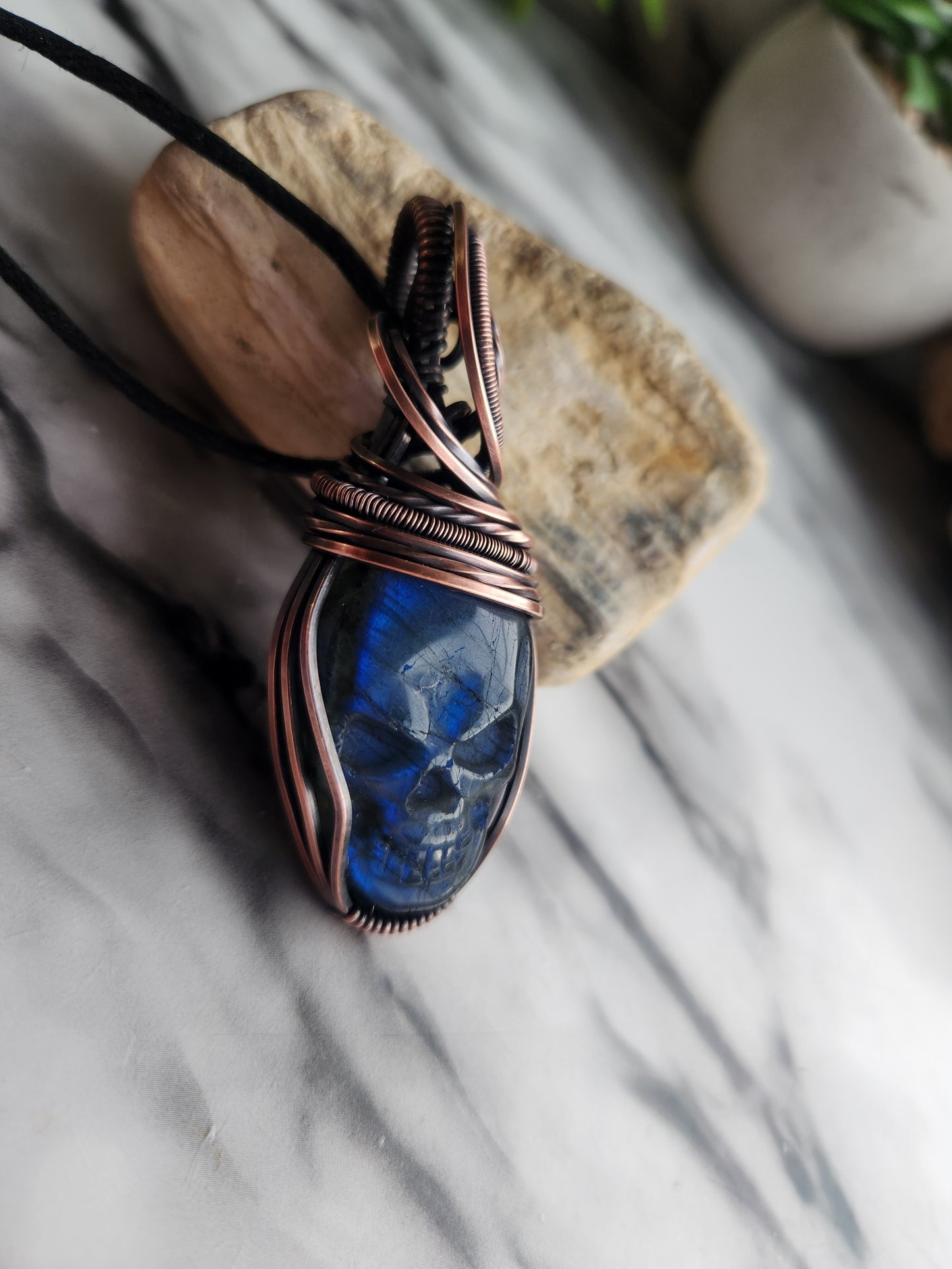 Labradorite Skull Necklace A