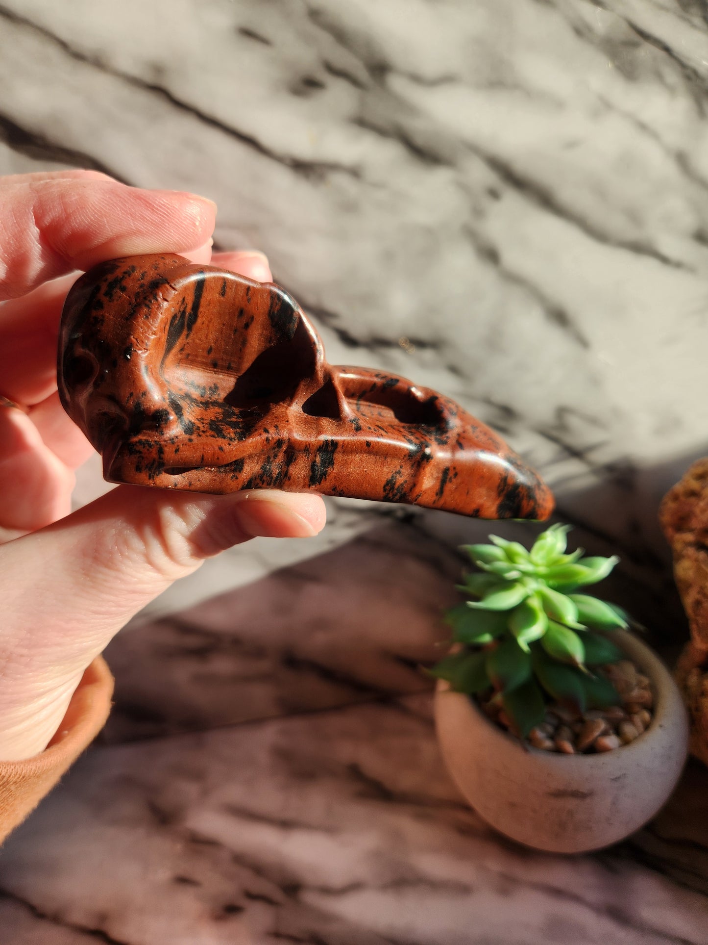 Mahogany Obsidian Raven Skill Carving