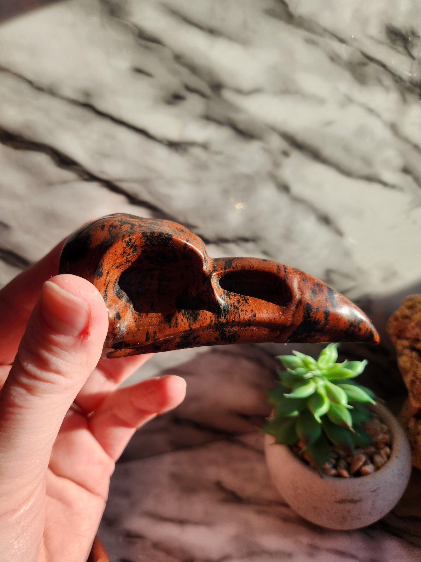 Mahogany Obsidian Raven Skill Carving