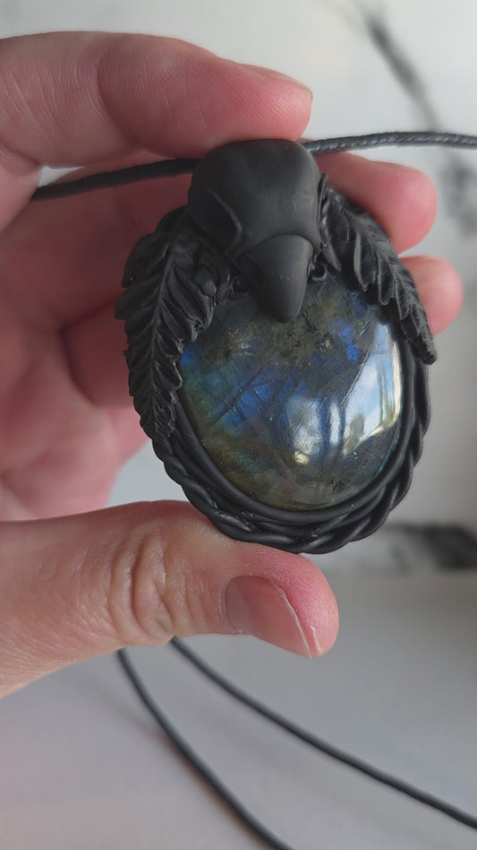 Raven's Moon Labradorite Necklace 🐦‍⬛🌕