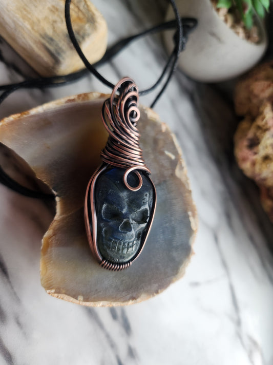 Labradorite Skull Necklace B
