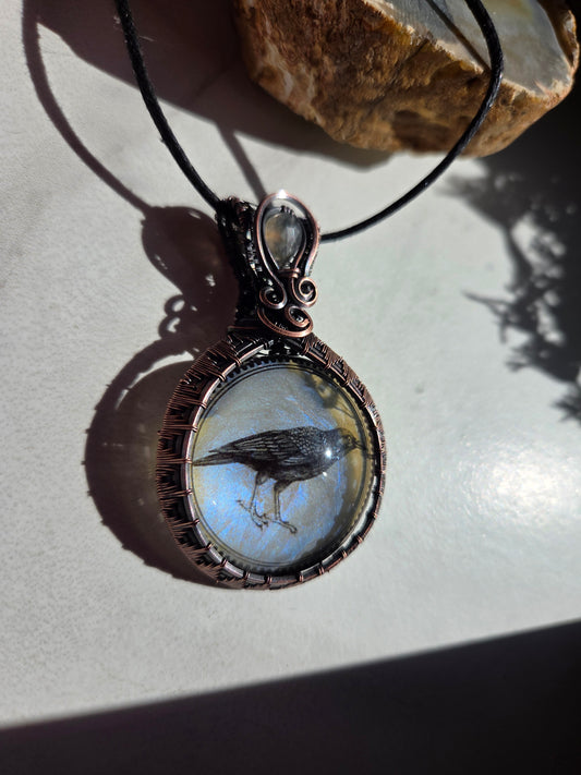Labradorite Crow Necklace 💙🐦‍⬛