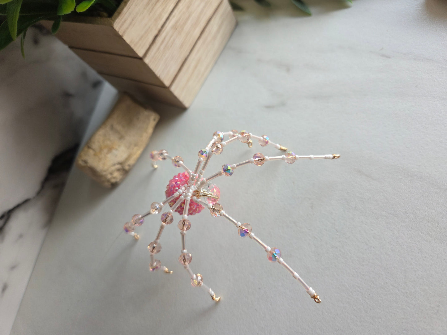 Beaded Sparkle Spider 💓 PINK