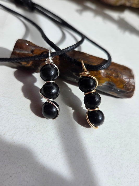3 Beaded Shungite Necklace ⚫️
