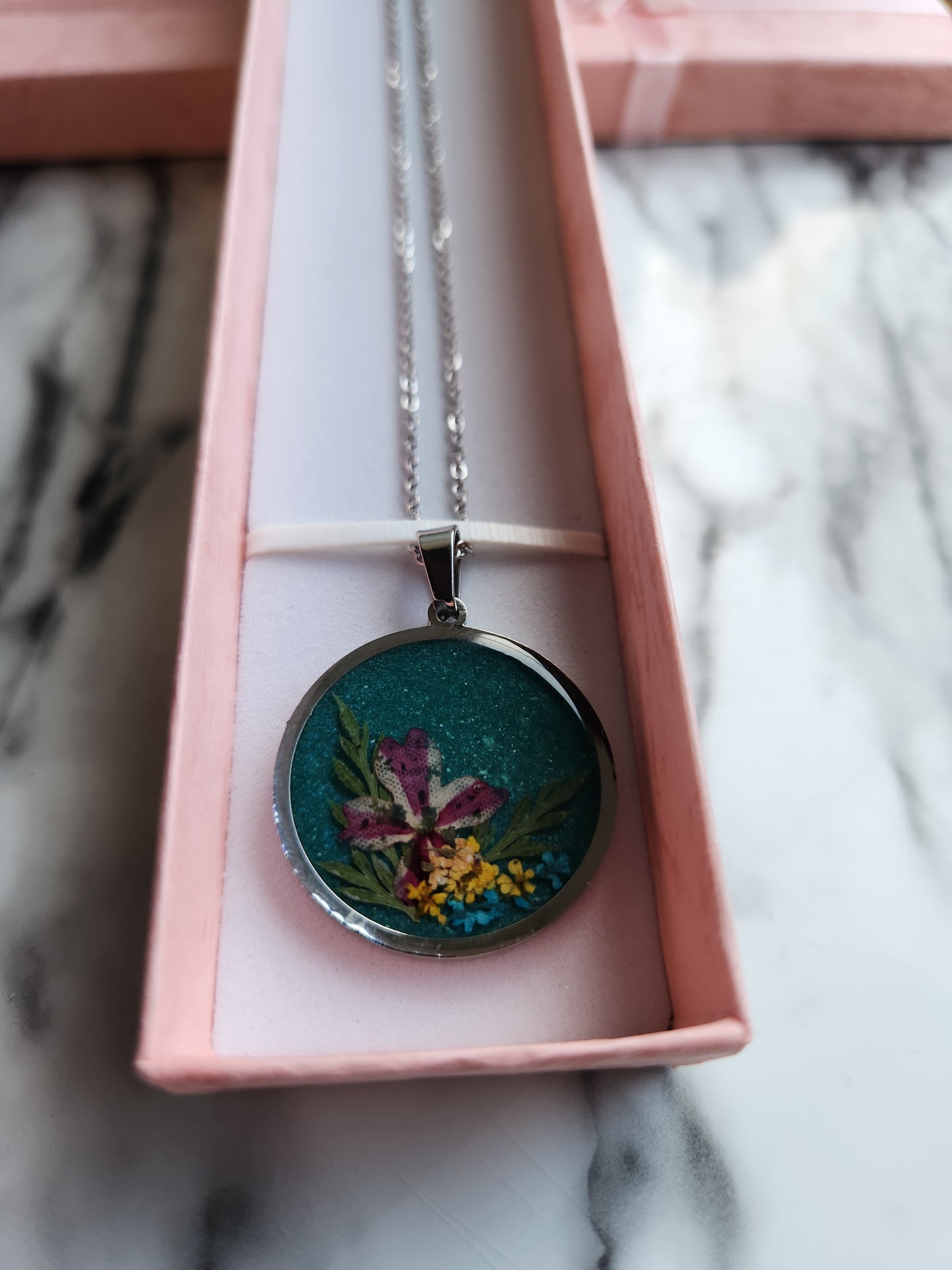 Memorial Necklace With Human/Pet Ashes ✨️