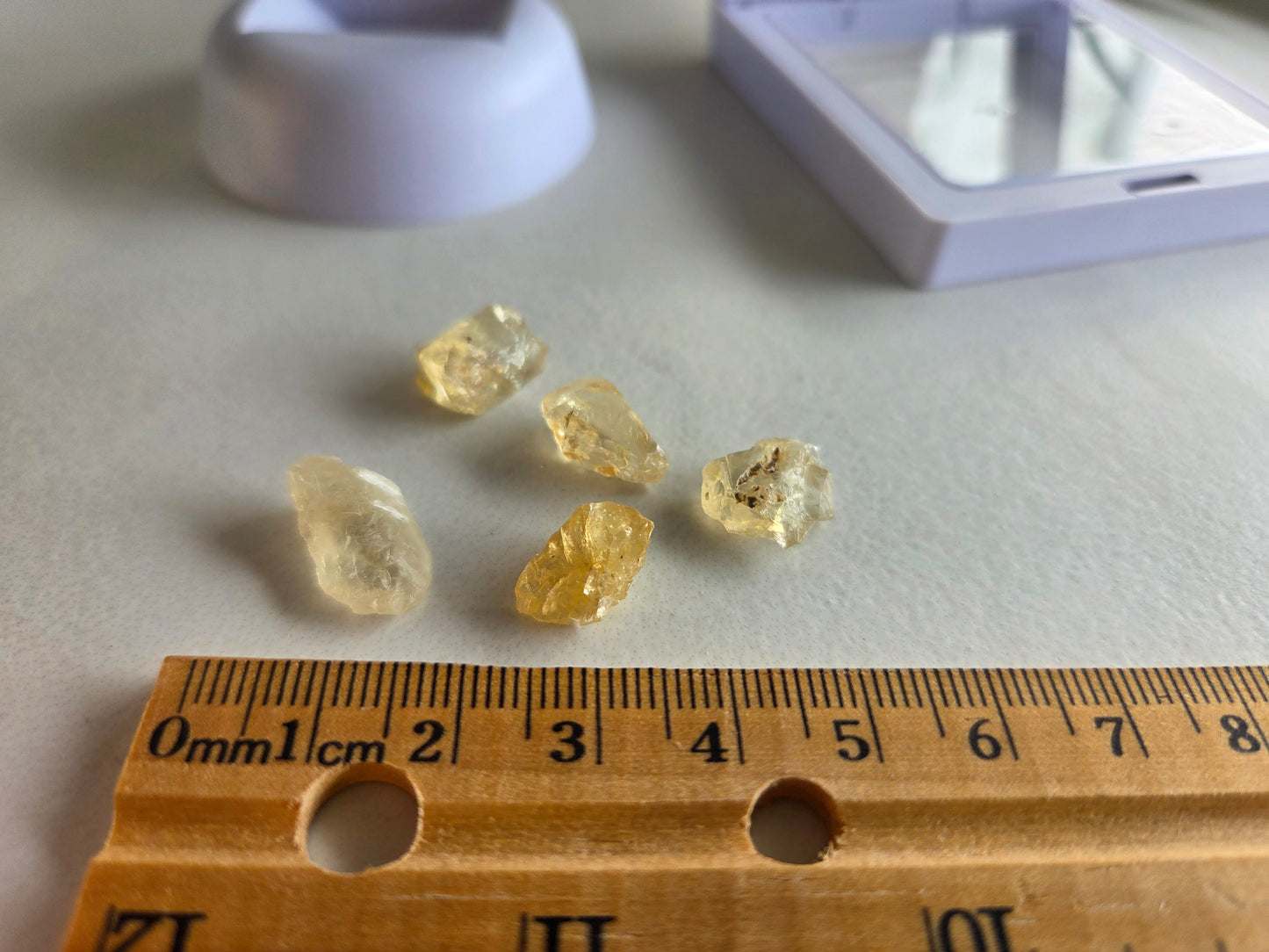 Golden Sunstone Rough ☀️