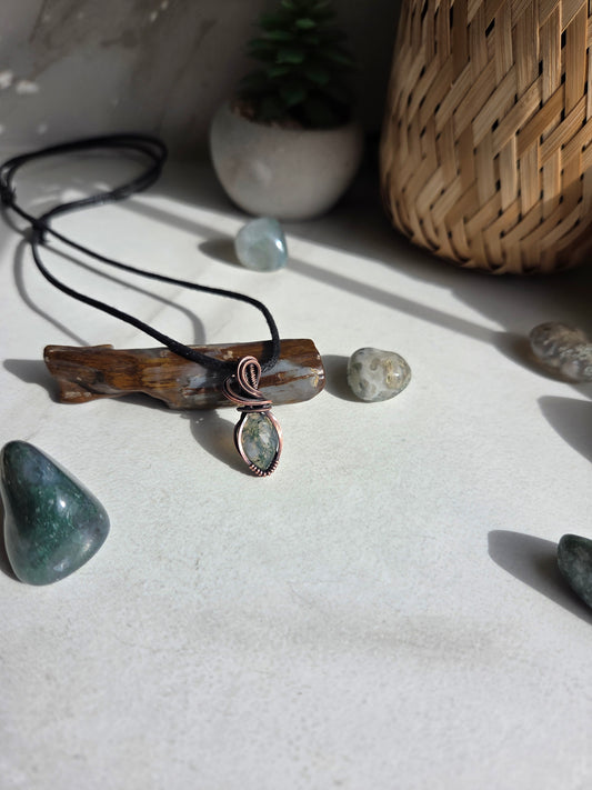 Mosslight Charm Necklace 🪴 Moss Agate