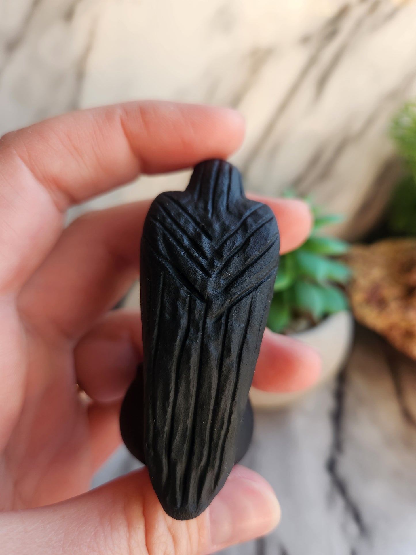 Black Obsidian Crow Carving