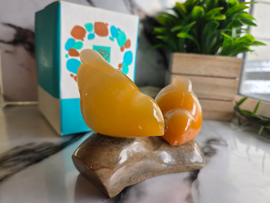 Vintage Soviet-Era Selenite Lovebirds Figurine With Vintage Box🧡🐦