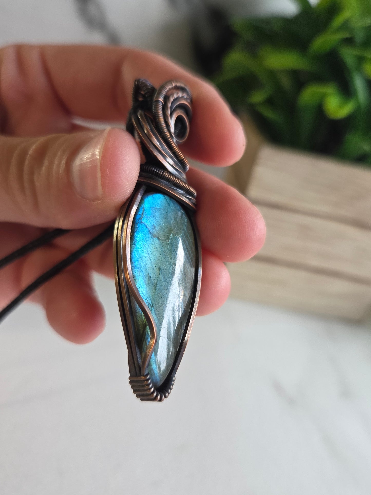 Labradorite Necklace 💙💚