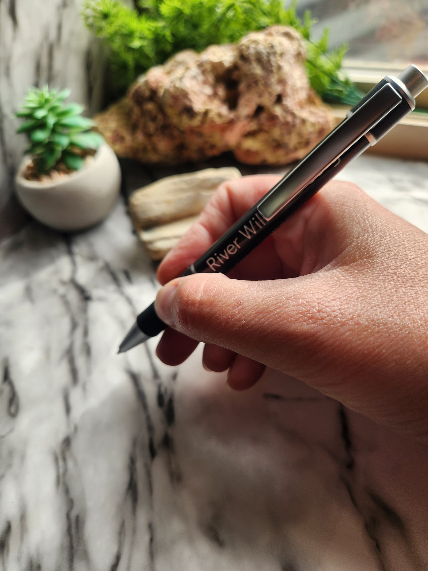 River Willow Design Black Ball Point Pen