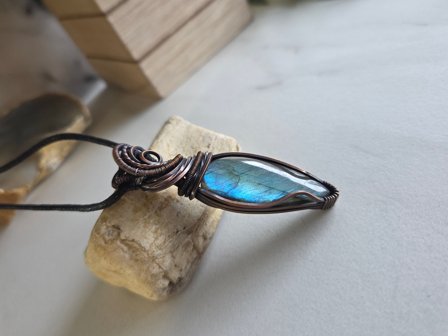 Labradorite Necklace 💙💚