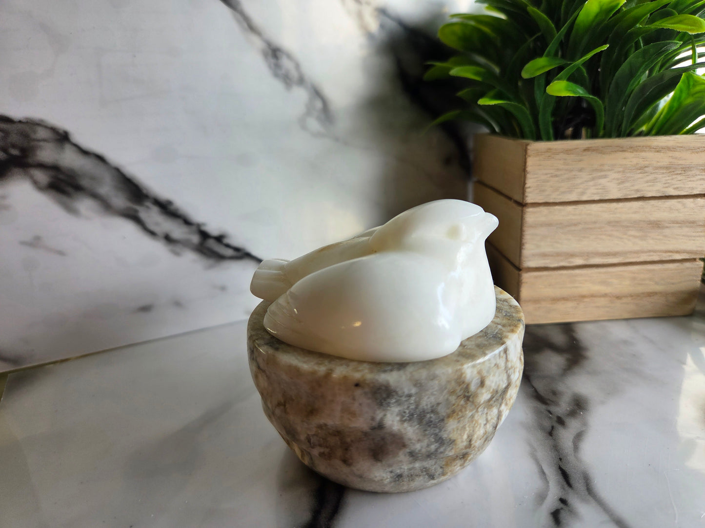 Vintage Soviet-Era White Selenite Bird Trinket Box with Original Box 🐦 (LC)