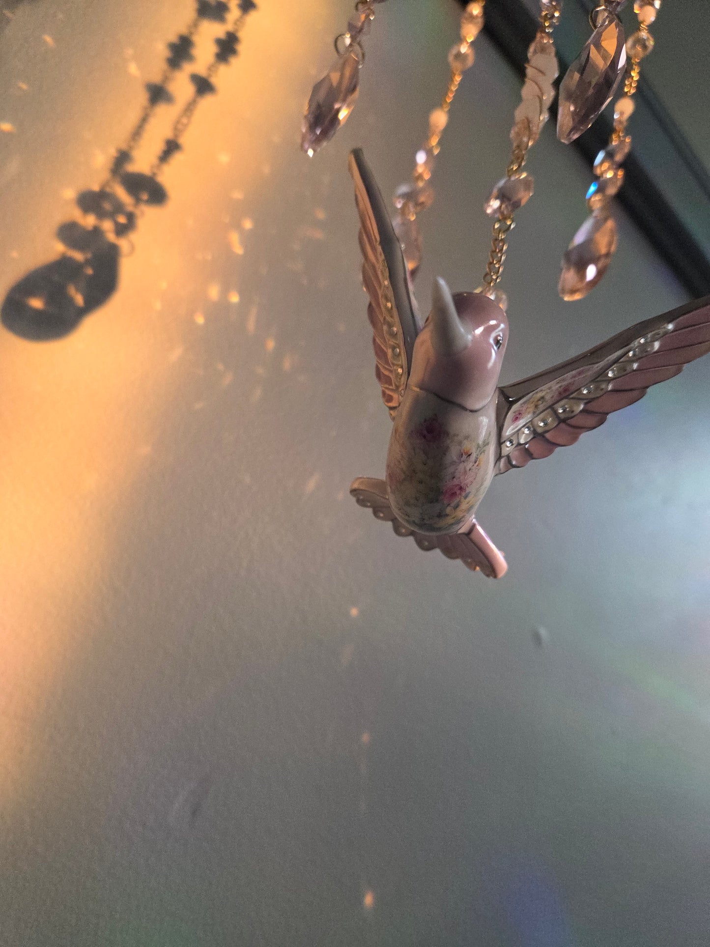 Rose Quartz Hummingbird Suncatcher ☀️
