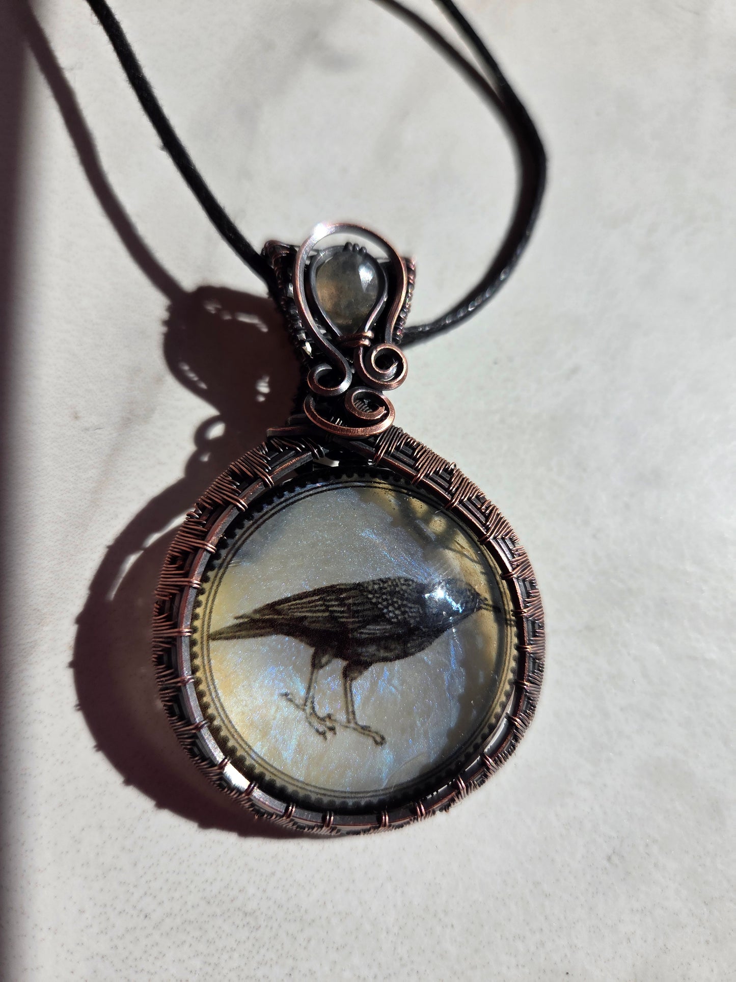 Labradorite Crow Necklace 💙🐦‍⬛