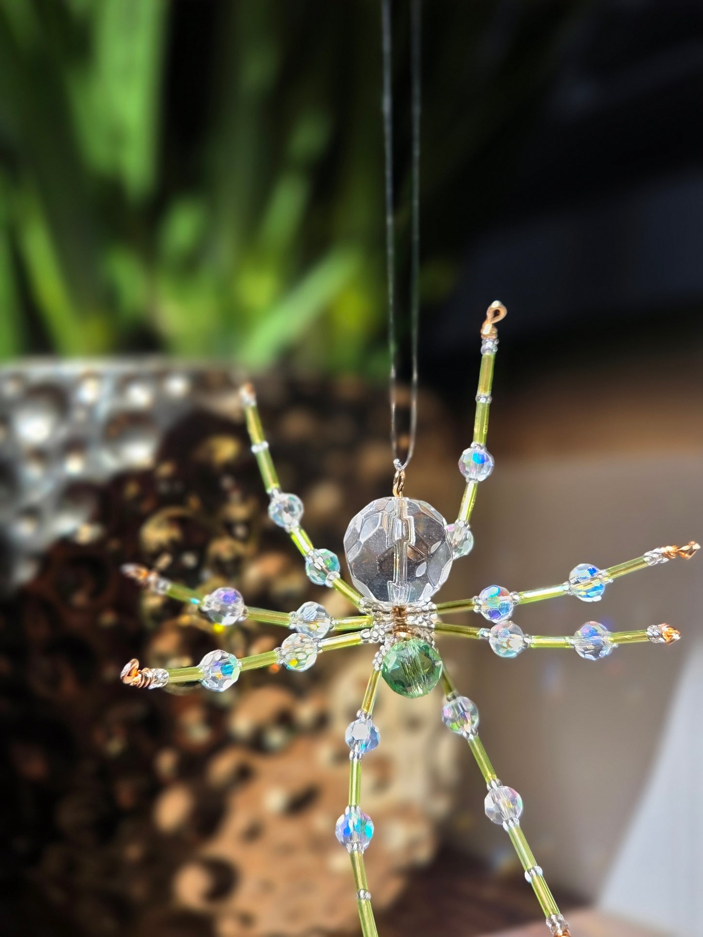 Beaded Sparkle Spider 💚 Light Green