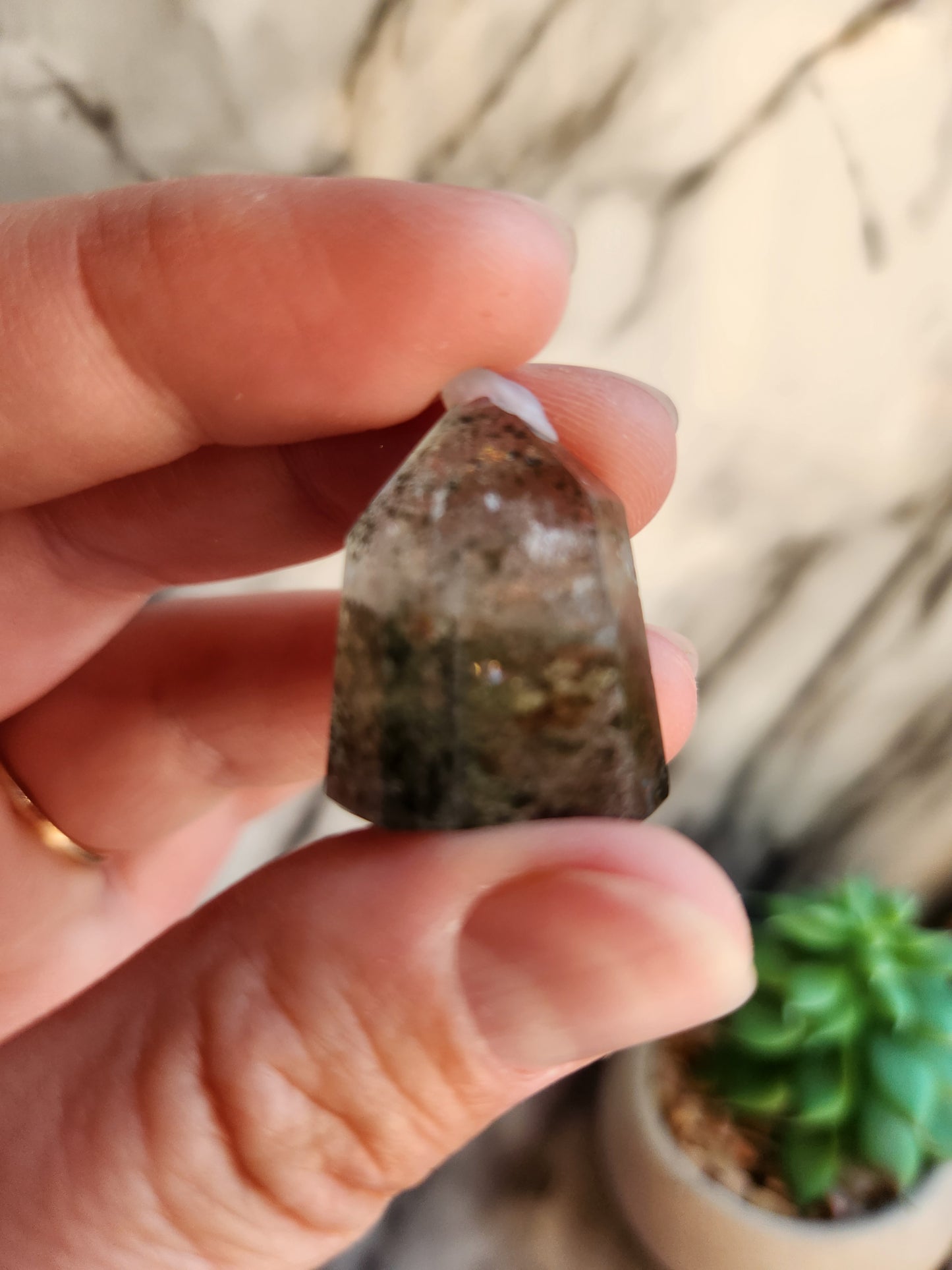 Garden Quartz Mini Point