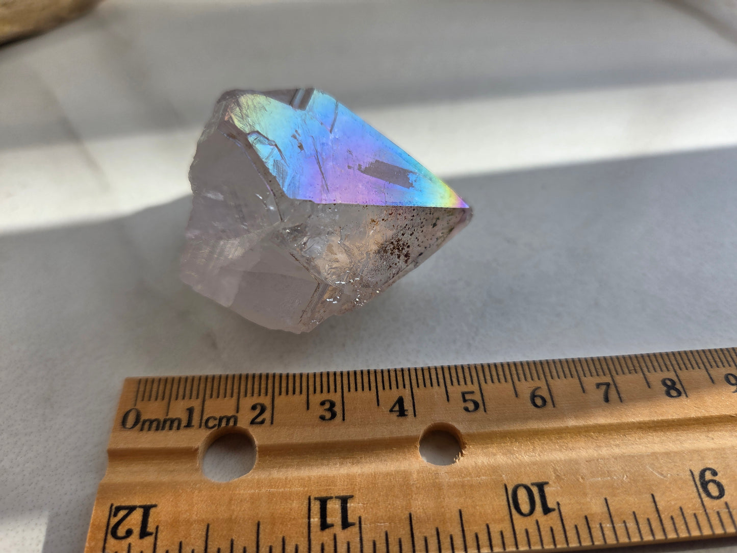 Aura Quartz Raw Point 🌈