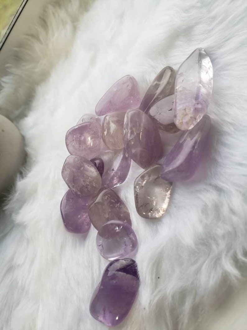 Small Amethyst Tumbled Stones